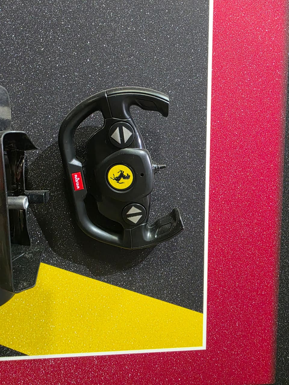 CUADRO COLECCIONABLE FERRARI